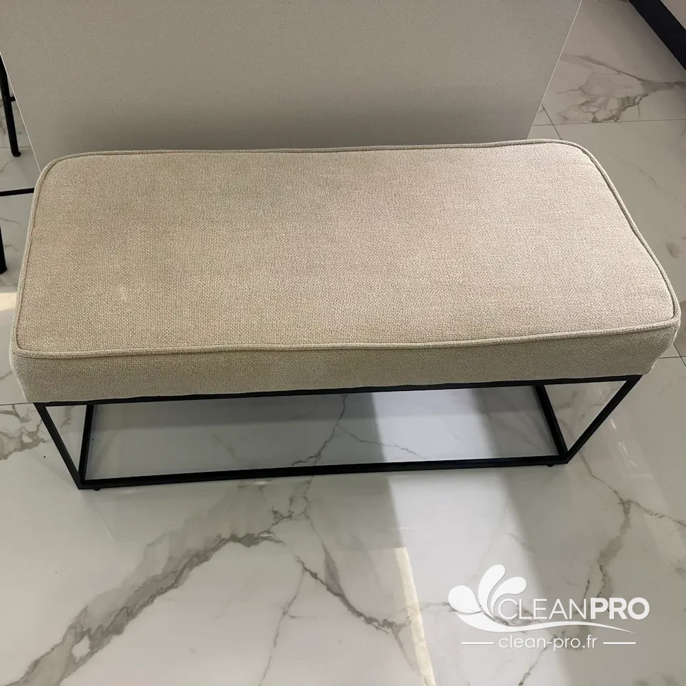 nettoyage banquette tissu monaco